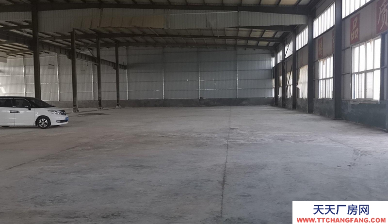 聊城茌平南105國道旁、黑龍江路北。標準廠房倉庫，有行吊。