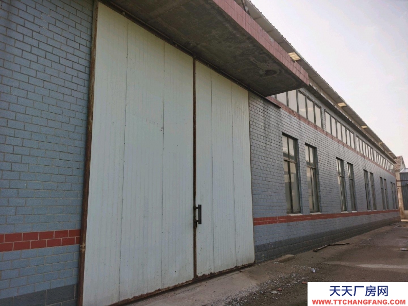 聊城臨清水電齊全，有航車進(jìn)出車方便，可做機(jī)工，有環(huán)評(píng)可做倉庫