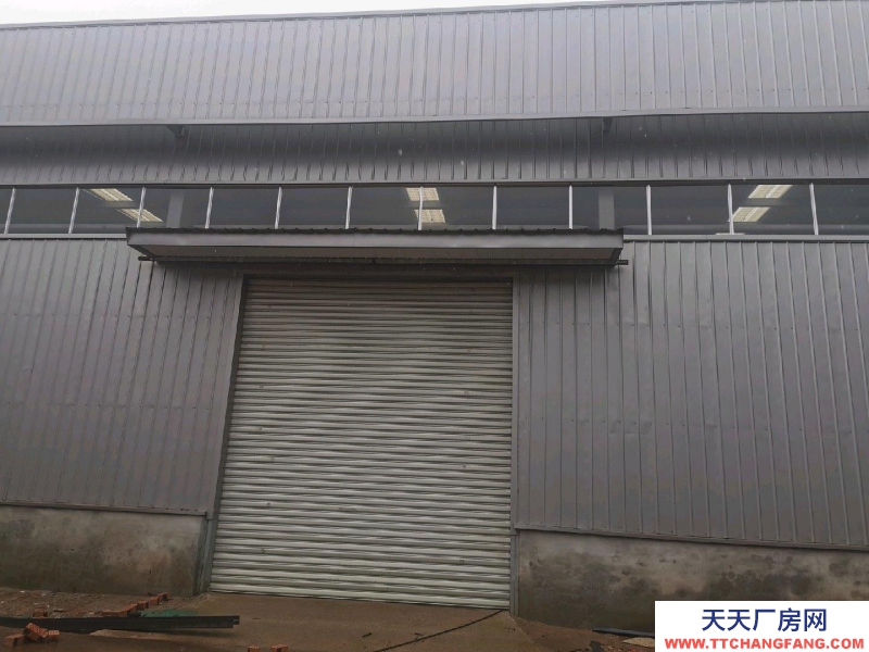 聊城臨清倉(cāng)庫(kù)位于煙店鎮(zhèn)金玉路，緊鄰軸承市場(chǎng)