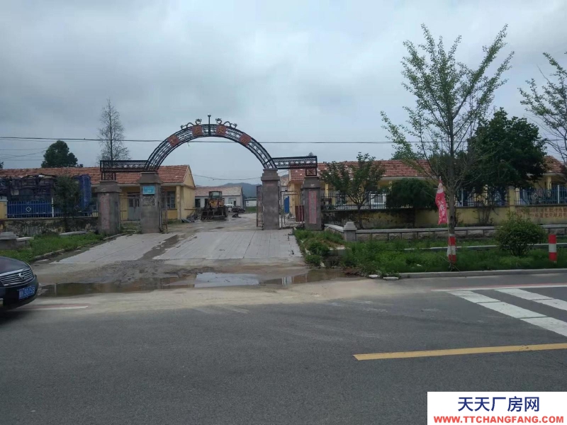 威海文登該廠獨門獨院 離村較遠工業用地 兩證齊全