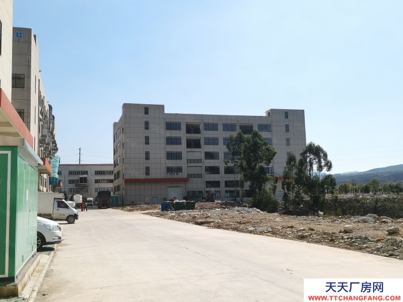 (出售) 柳州柳南廠房在柳州市科技型中小企業孵化園內，環境優美，配套齊全。