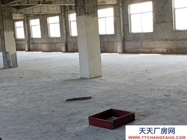 岳陽市岳陽樓區 可進40噸車花果畈小學旁房東自建標準廠房倉庫優價出租