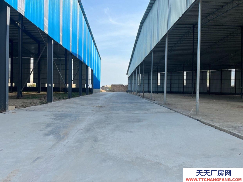 (出租)玉林 陸川工業(yè)園區(qū)紅綠燈路口，6000平方，可裝吊，