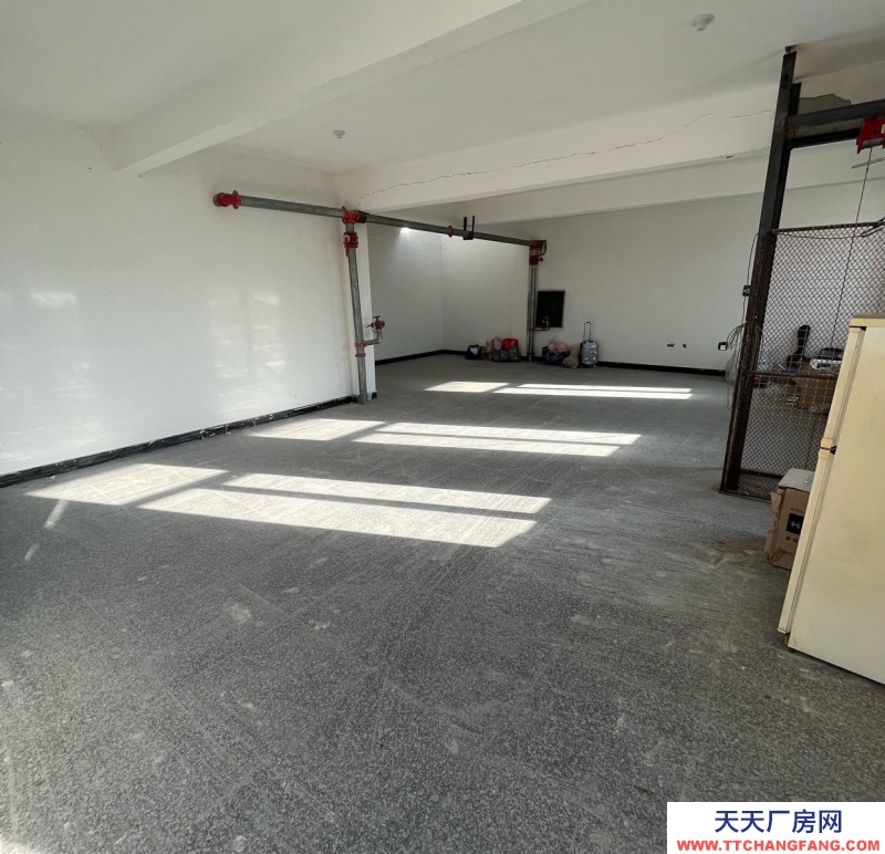 (出租)營口 大石橋五金汽配城320平便宜出租