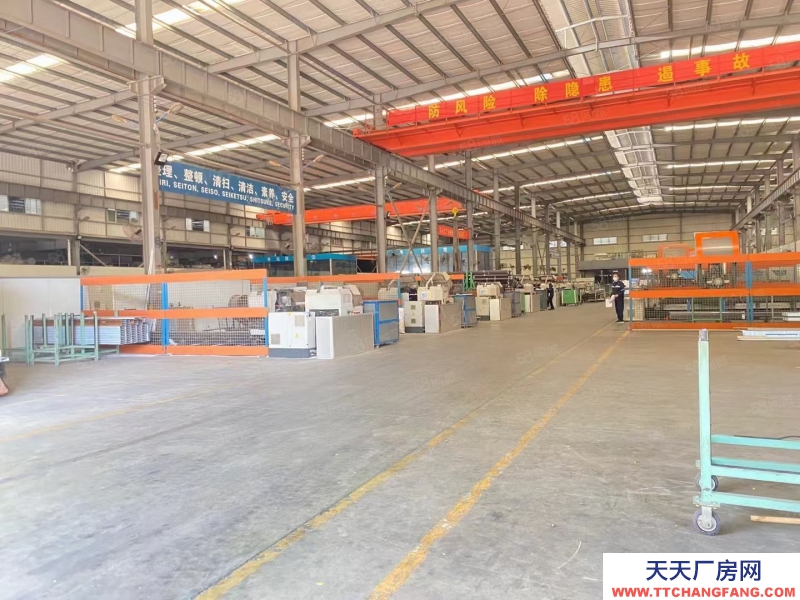 (出租) 佛山高明荷城獨院園區廠房出租9500方紅本單層原房東14米帶牛腿