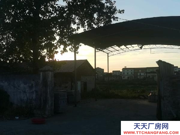 岳陽市岳臨湘區 兩臺200的變壓器。水電通。附近人工便宜。工人多