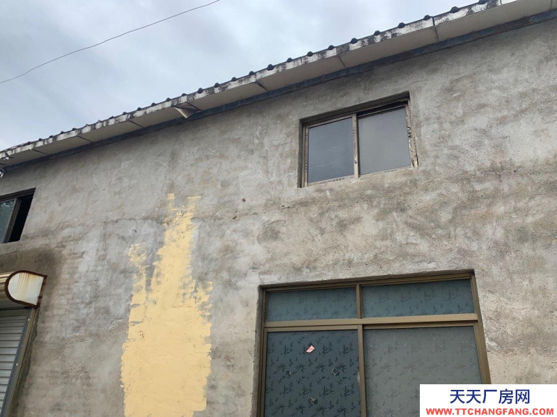 菏澤曹縣東臨火車站，南鄰外環路，十字路口繁華地段