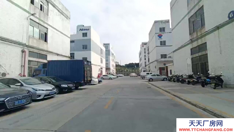 (出租) 深圳寶安福永橋頭地鐵口大洋田工業(yè)園區(qū)1000平方廠房出租可分租