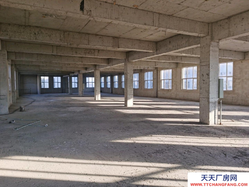 (出租) 鞍山鐵西通尊產業園西側廠房辦公樓整體出租