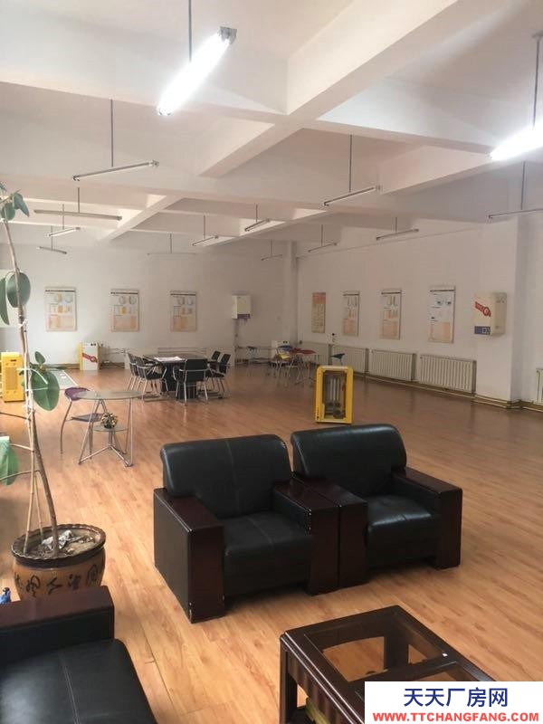 (出租) 鞍山千山高新區辦公樓廠房帶院新一中附近可整租分租