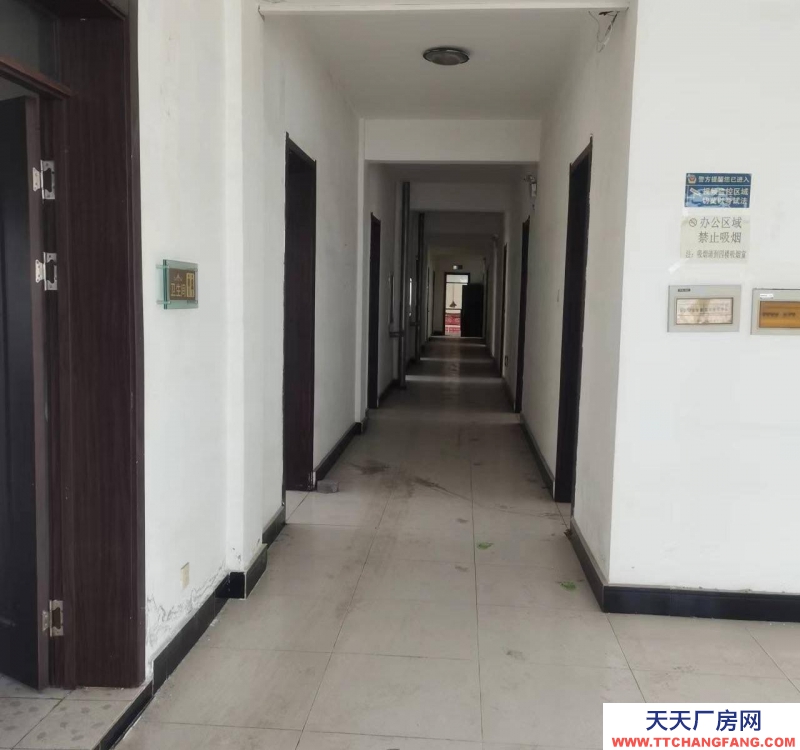 (出售) 鞍山鐵西工業(yè)園區(qū)(有整潔院落)標準化園區(qū)