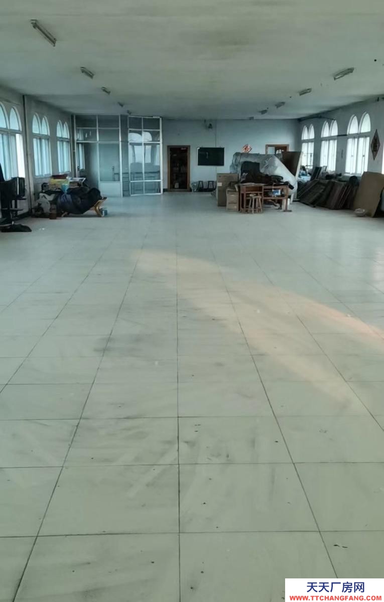 (出售)鞍山海城 好廠房出租出售(開車去市區(qū)1鐘)