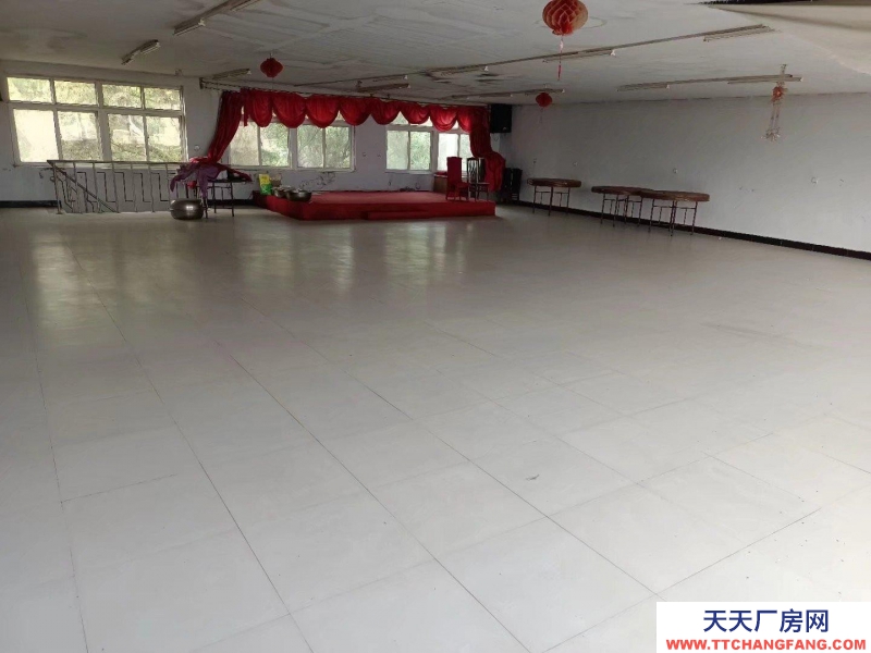 (出租) 錦州太和600多平，樓下300，樓上300，廠房出租