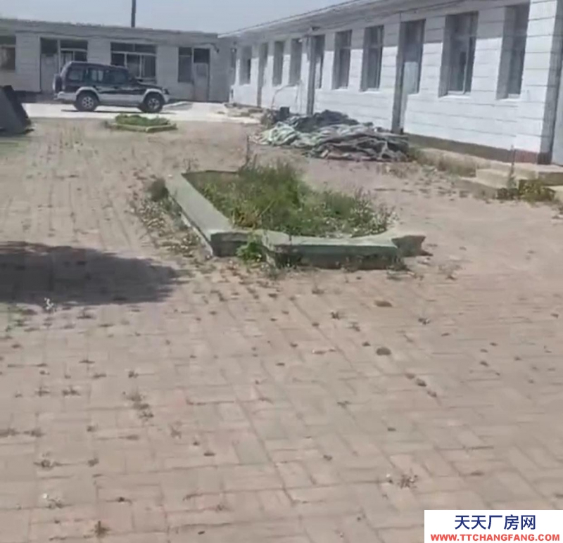 (出租)錦州義縣 學?？梢赞k公，寫字樓。現在是豆腐廠，