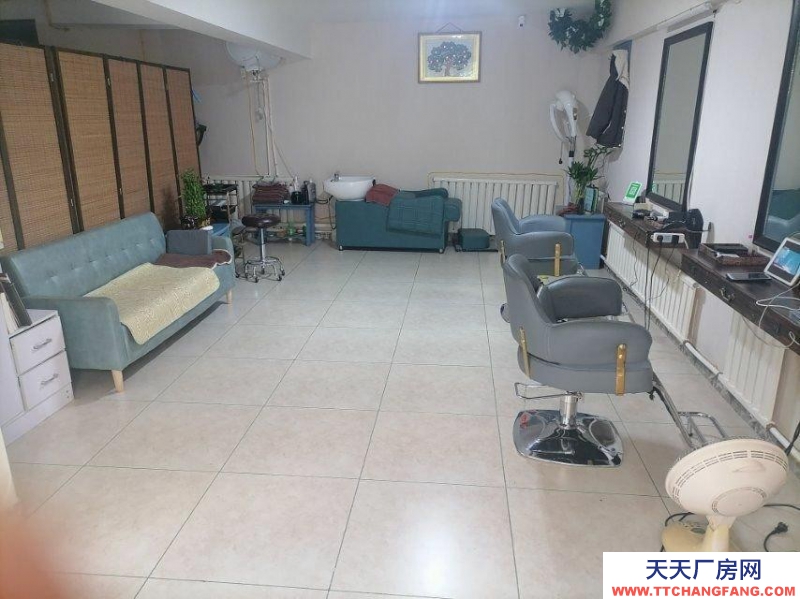 (出售)錦州凌河區(qū) 低價(jià)售巷內(nèi)門(mén)市位置好