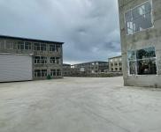 (出租) 廠房高度9米，占地面積10000平方米。