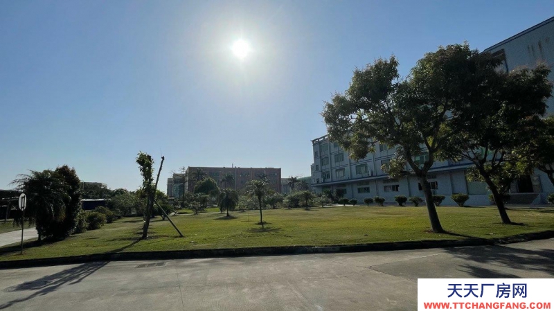 (出租) 珠海原房東直租白焦9成新花園式廠房，免中介費(fèi)，2200平可分租