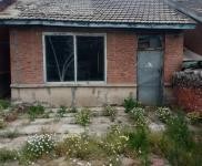 (出售) 急售煙筒山鎮(zhèn)里平房場地1000平交通方便