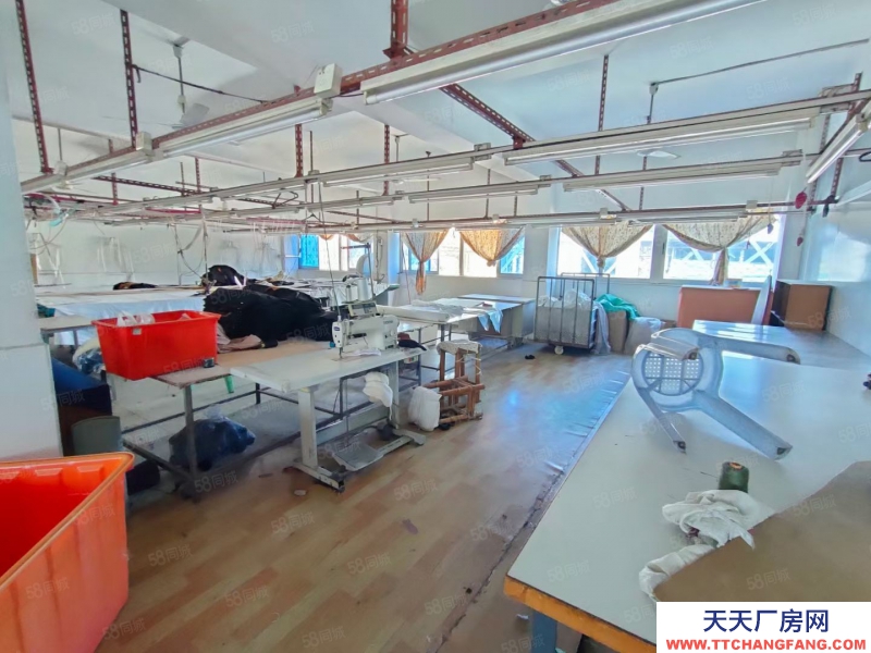 (出售) 汕頭衡山路 御景江南對面 電梯8樓 帶天面一層 實用面積大