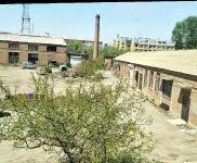 (出租) 興達鋁制品廠院內，有庫房出租，庫房高大寬敞，位置幽靜安全。