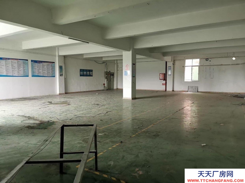 西寧上富強(qiáng)巷口400平庫房廠房出租