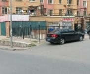 (出租)龍山 車庫可做門市可售也可租。