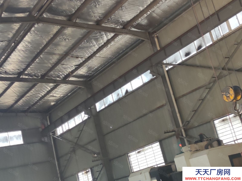 湖州吳興(出租) 免中介費出租湖州吳興區(qū)18000方單層廠房層高8米帶行車