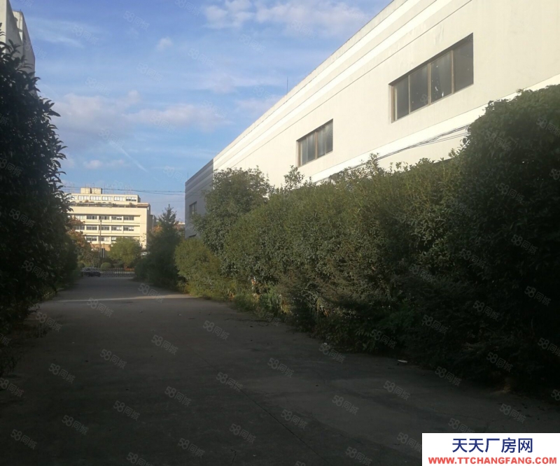 (出售) 出售南潯菱湖鎮(zhèn)中心位置24畝廠房11000方，2250萬可談