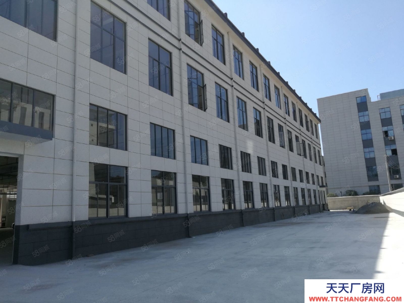 (出售) 出售南潯菱湖鎮(zhèn)中心位置24畝廠房11000方，2250萬可談