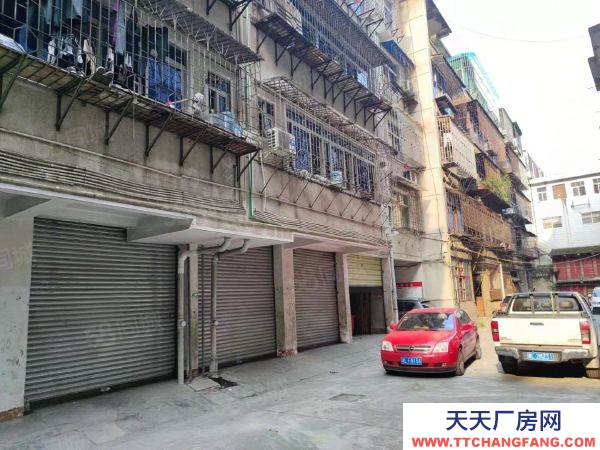 郴州市蘇仙區 非中介，文化路秀水巷蘇仙區糧油公司共8個倉庫，可單間旺鋪出租