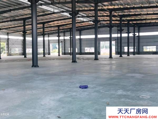 郴州市桂陽區 5700平米，高11米，地板金鋼砂材質，消防管道到位。