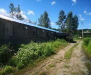 (出售) 急售農(nóng)村房屋和養(yǎng)豬場(chǎng)，位于朝陽川三峰5隊(duì)，共1000平米多