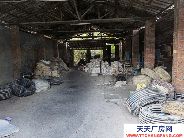 懷化市鶴城區 懷化西鐵路橋邊廠房出租 水電齊