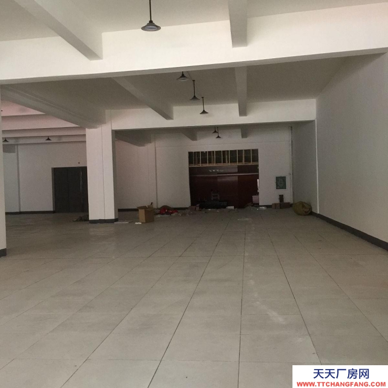 紹興市越城(出租) 袍江（湯公路與康寧路交匯）帶標(biāo)準(zhǔn)服裝廠房裝修低價(jià)出租