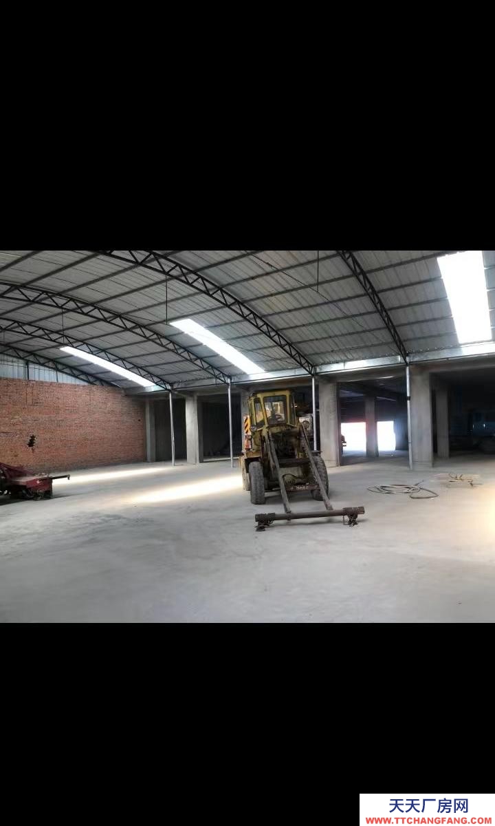 (出租) 庫內寬敞，可進出大車，可放大型機械。