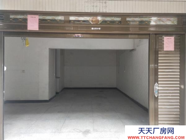 永州市祁陽區(qū)物資倉(cāng)庫(kù) 臨街門面帶廚衛(wèi)出租，門前可停小車，側(cè)面可停貨車，卸貨很方便。