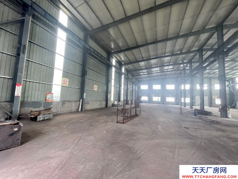 紹興市上虞區(出租) 東關單層1樓1500方層高9米 車子進出方便100KV適合行業: 風機 機械組裝等