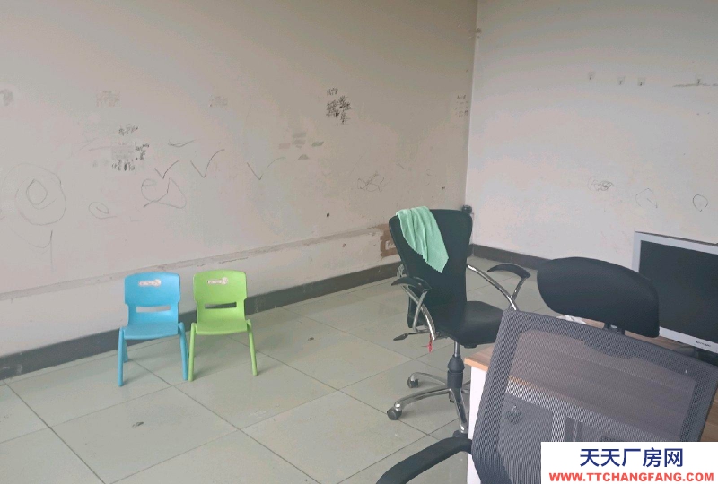 邢臺(tái) 清河 (出租) 小屯龍飛保健食品園西1000米路南