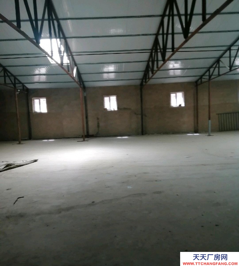 (出租) 新城空間大 附近交通便利 機(jī)械廠