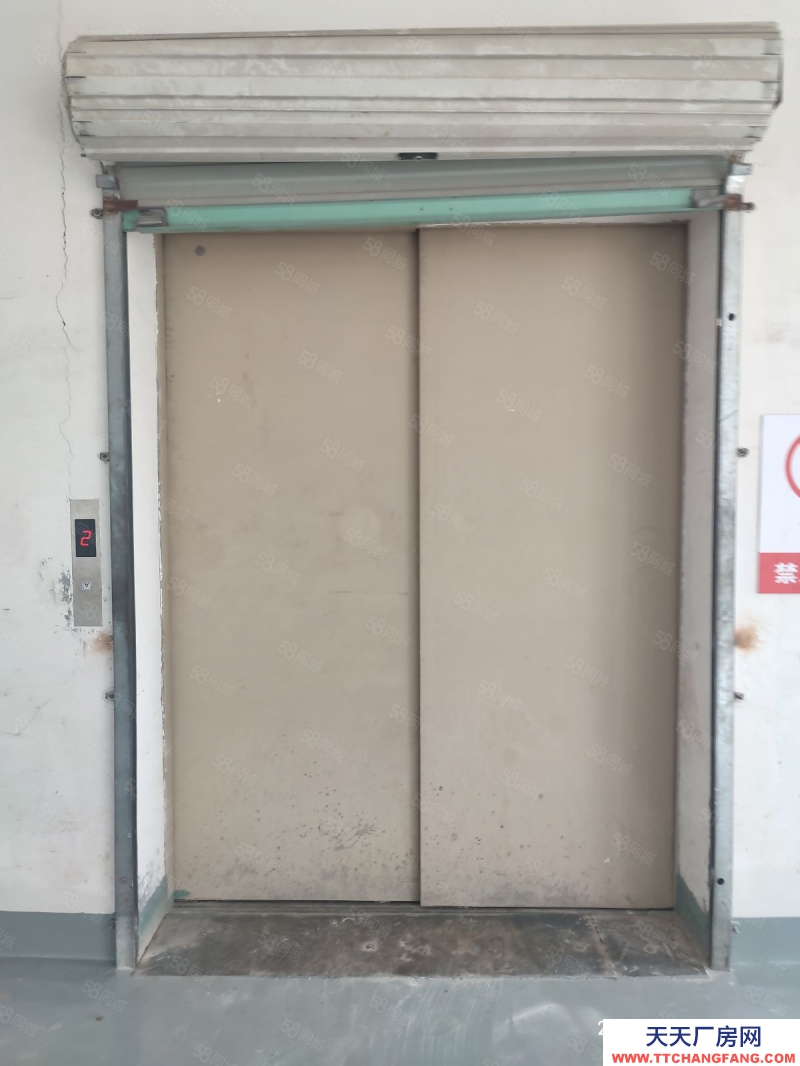 金華市婺城(出租) 羅店標準廠房700平起租，交通方便門口開闊，有貨梯，生產倉儲