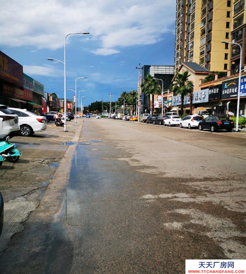 (出租) 梅州梅縣大拖頭車十分方便出入，位置好，適合放貨的倉庫