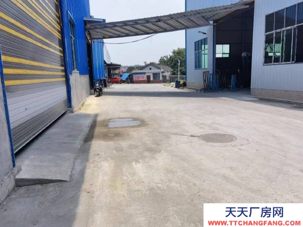 婁底市漣源豆制品廠房 漣源市楊市鎮高速口旁，廠房和倉庫整體出租或分租