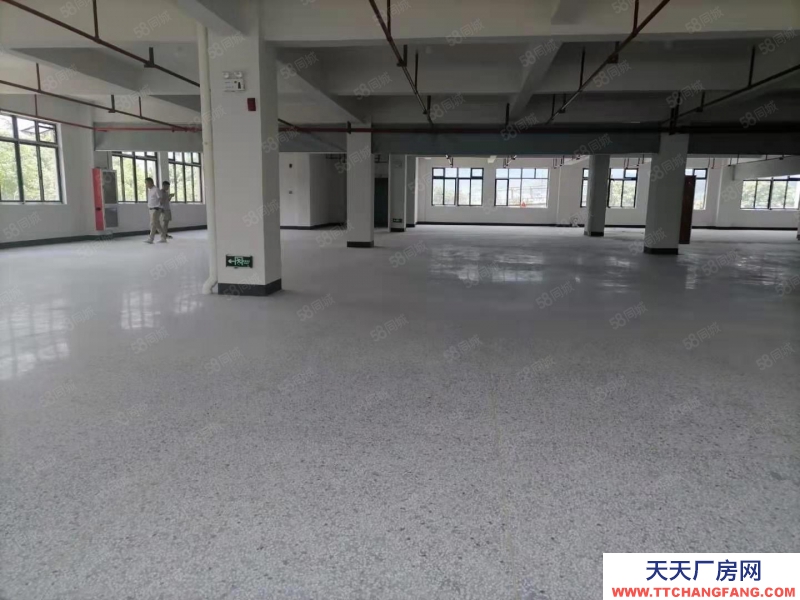 金華市金東(出租) 鞋塘標準廠房樓上1400平，配套齊全，價格11元全包