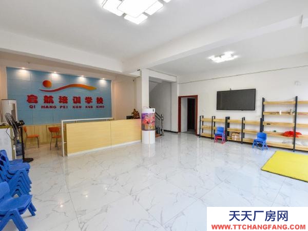 湘西市保靖固體飲料廠房  交通便利，水電齊全。