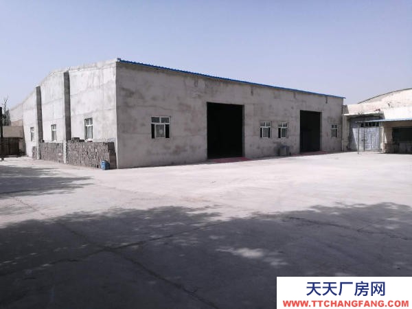 銀川市金鳳茶葉廠房  北京西路旁50米，各式大小稀缺庫房廠房出租（帶三相電門面）