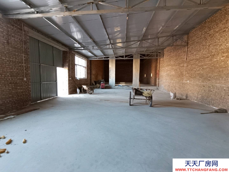 張家口 萬全  (出租) 進出方便，有上下水，有三相電