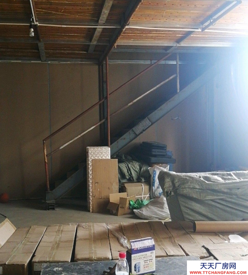 張家口 懷來 (出租) 可分租，地里位置優越，小間帶閣樓