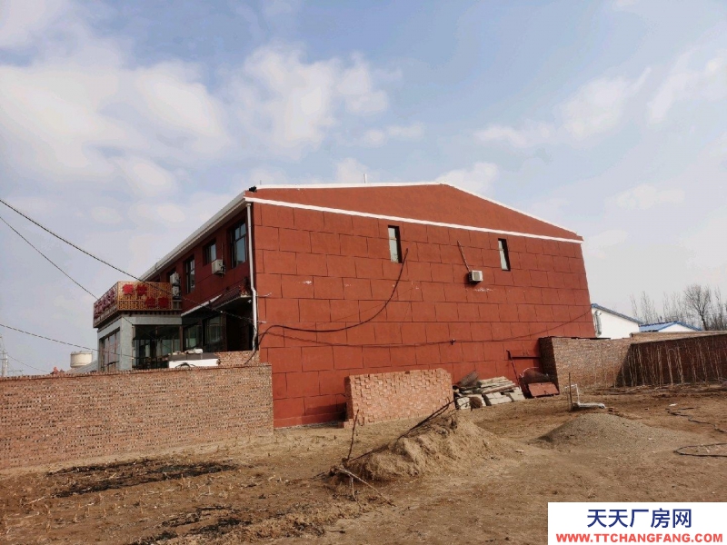 張家口 懷來(lái) (出租) 南水泉中學(xué)路南，公路旁，可做倉(cāng)庫(kù)，廠房。租金面議。