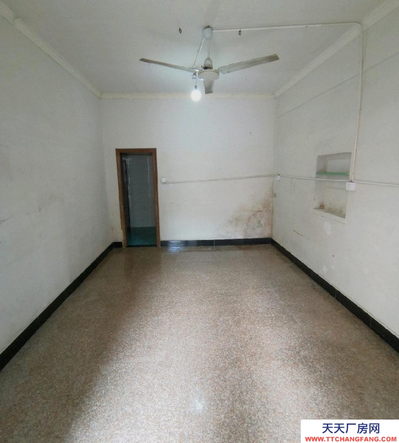 金華市蘭溪(出租) 適合做淘寶、小倉庫、來料加工點（一樓70平）