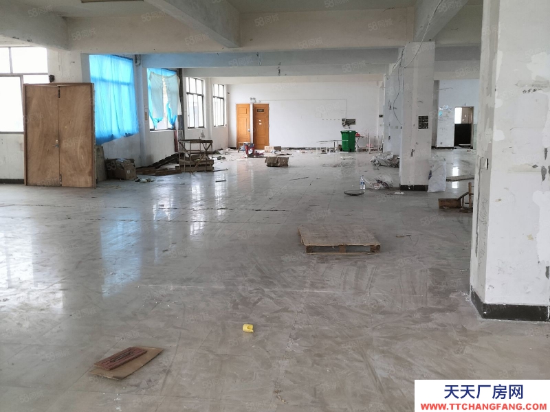 金華市東陽(出租) 五馬塘工業(yè)區(qū)4樓850平方廠房倉庫出租。